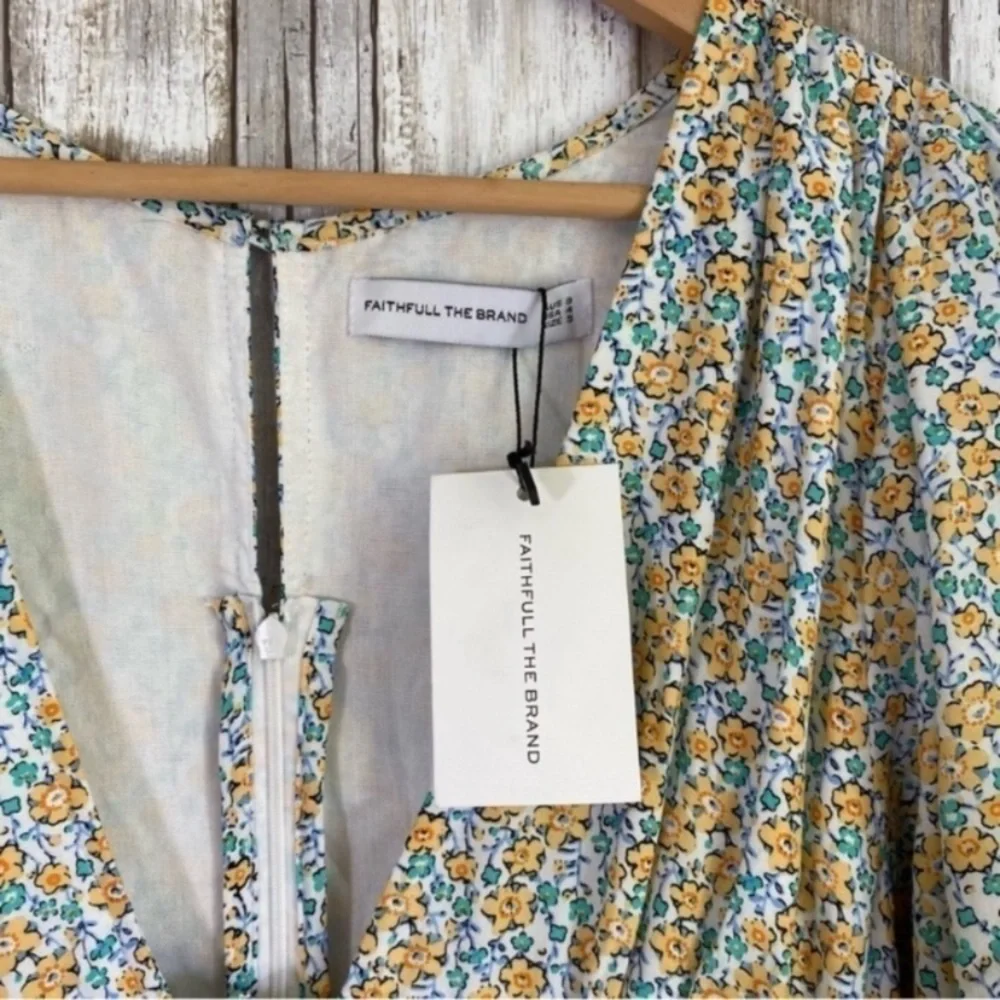 NWT Faithful The Brand Patrinico Sabinosa Floral Midi Dress - Picture 4 of 8
